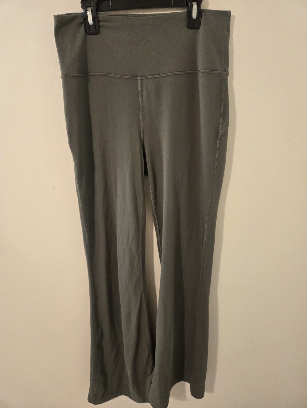 Lululemon Groove Super-High-Rise Flared Pant Nulu 10 - Picture 3 of 7